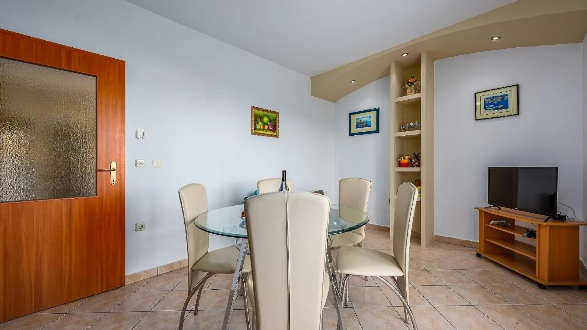 Apartment Ferienwohnung Fuer 5 Personen Ca 50 Qm In Labin, Istrien Bucht Von Rasa Labin  Croatia